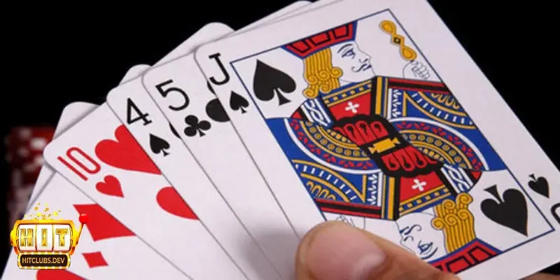 Hướng dẫn cược thủ chơi game bài phỏm tá lả luôn thắng